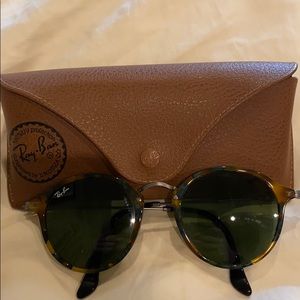 Ray-Ban Circular Sunglasses